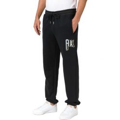 Armani Exchange Spodnie dresowe Czarny. Czarne spodnie męskie Armani Exchange, m, bez wzorów, z bawełny. Za 571,95 zł.