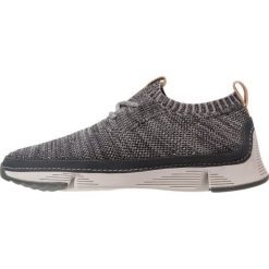 Clarks TRI NATIVE Tenisówki i Trampki dark grey. Szare tenisówki damskie Clarks, z materiału. Za 549,00 zł.