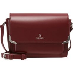 Torebki klasyczne damskie: Aigner AMBER SATCHEL Torba na ramię burgundy