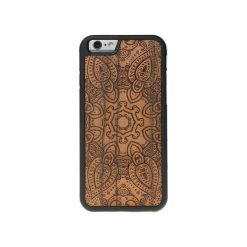 IPhone 6/6S Drewniane etui Mandala. Brązowe etui damskie marki Bewood, z lakierowanej skóry. Za 109,00 zł.
