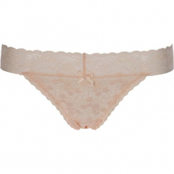 Stringi "Madeleine" w kolorze cielistym. Brązowe stringi damskie marki LASCANA, w koronkowe wzory, z koronki. W wyprzedaży za 40,95 zł.