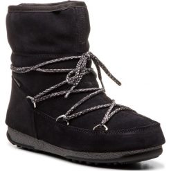 Śniegowce Moon Boot W.E. Low Suede WP. 24008300001. Czarne śniegowce damskie Moon Boot, bez zapięcia. W wyprzedaży za 429,00 zł.