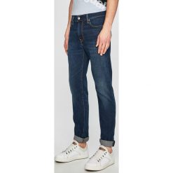 Levi's - Jeansy 511. Niebieskie jeansy męskie Levi's®, s, bez wzorów, z obniżonym stanem. W wyprzedaży za 319,90 zł.