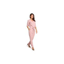 Kombinezony Style S146 Kombinezon ze stójką i paskiem. Kombinezony damskie Style, s, bez wzorów, ze stójką, bez rękawów. Za 175,00 zł.