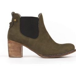 Nieocieplane sztyblety na obcasie - skóra naturalna - model 455 - kolor oliwka. Pomarańczowe botki damskie Zapato, na zimę, ze skóry, klasyczne, na wysokim obcasie, na obcasie, bez zapięcia. W wyprzedaży za 319,20 zł.