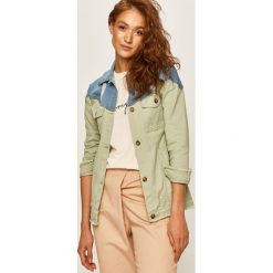 Answear - Kurtka jeansowa. Zielone kurtki damskie ANSWEAR, s, bez wzorów, z elastanu, krótkie. W wyprzedaży za 159,90 zł.