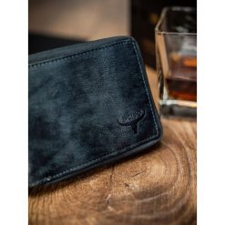 Portfel męski skórzany RFID Buffalo Wild granatowy - Niebieski. Niebieskie portfele męskie BUFFALO WILD, bez wzorów, ze skóry. Za 69,99 zł.