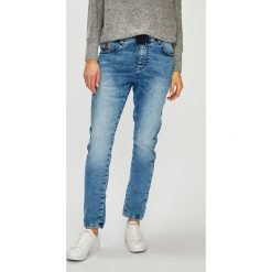 Medicine - Jeansy Sensual Preppy. Niebieskie jeansy damskie marki MEDICINE, s. Za 119,90 zł.