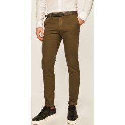 Scotch & Soda - Spodnie. Zielone spodnie męskie Scotch & Soda, w paski, z elastanu. W wyprzedaży za 239,90 zł.
