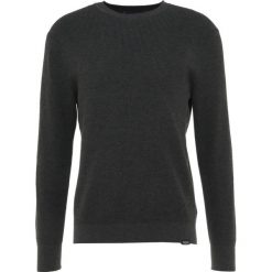 Swetry klasyczne męskie: Patagonia YEWCRAG CREW Sweter forge grey