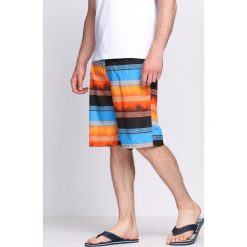 Niebiesko-Pomarańczowe Szorty Feels So Good. Pomarańczowe spodenki i szorty męskie Born2be, na lato, xl, bez wzorów. Za 39,99 zł.