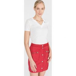 Scotch & Soda Koszulka Biały. Białe bluzki damskie Scotch & Soda, xl, bez wzorów, z poliesteru, bez kołnierzyka, z krótkim rękawem. Za 219,95 zł.