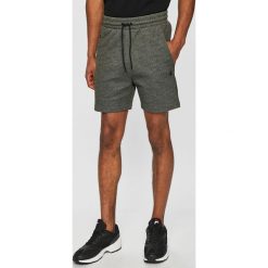 Jack & Jones - Szorty. Zielone spodenki i szorty męskie Jack & Jones, s, z nadrukiem, z bawełny, casualowe. W wyprzedaży za 89,90 zł.