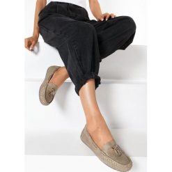 Ciemnobeżowe Mokasyny Nemegina. Brązowe mokasyny damskie Born2be, boho. Za 89,99 zł.