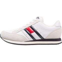 Tommy Jeans CASUAL RETRO Sneakersy niskie rot/weiß/blau. Szare trampki męskie Tommy Jeans, bez wzorów, z jeansu, retro, bez zapięcia. Za 419,00 zł.