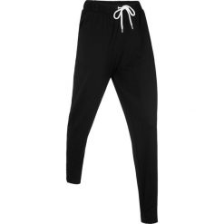 Lekkie spodnie sportowe z gumką, długie, Level 1 bonprix czarny. Czarne spodnie damskie bonprix. Za 74,99 zł.