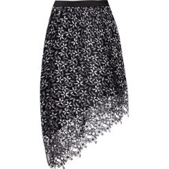Spódniczki ołówkowe: Miss Selfridge MONO ASSYM Spódnica ołówkowa black