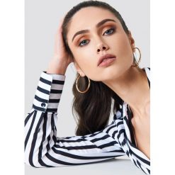 Kolczyki damskie: NA-KD Accessories Nierówne kolczyki koła - Gold