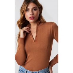 NA-KD Trend Sweter z suwakiem - Brown. Brązowe bez kategorii NA-KD Trend, z materiału. Za 141,95 zł.