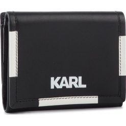 Duży Portfel Damski KARL LAGERFELD - 91KW3201 Black. Czarne portfele damskie KARL LAGERFELD, bez wzorów, ze skóry ekologicznej. W wyprzedaży za 339,00 zł.
