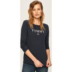 Tommy Jeans - Longsleeve. Białe bluzki damskie Tommy Jeans, s, z nadrukiem, z bawełny, z okrągłym kołnierzem. Za 179,90 zł.
