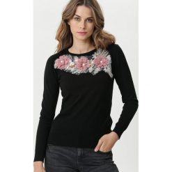Czarny Sweter Alfords. Czarne swetry damskie Born2be, xl, bez wzorów, bez rękawów, bez kaptura. W wyprzedaży za 54,99 zł.