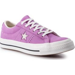 Tenisówki CONVERSE - One Star Ox 161587C Fuchsia Glow/Egret. Różowe półbuty damskie Converse, bez wzorów, ze skóry, bez zapięcia. W wyprzedaży za 199,00 zł.