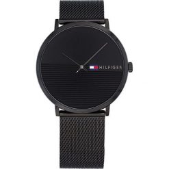 Tommy Hilfiger James 1791464. Czarne zegarki męskie TOMMY HILFIGER. W wyprzedaży za 761,00 zł.