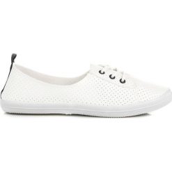 Trampki damskie slip on: Ażurowe tenisówki KYLIE białe