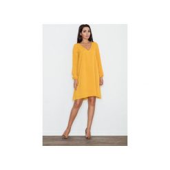 Sukienka M566 Żółty. Żółte sukienki damskie FIGL, xl, bez wzorów, bez kołnierzyka, bez rękawów. Za 149,00 zł.