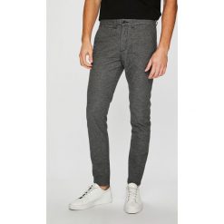 Jack & Jones - Spodnie. Czarne spodnie męskie Jack & Jones, na co dzień, l, bez wzorów, z elastanu, casualowe. W wyprzedaży za 159,90 zł.