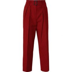 By Malene Birger Spodnie materiałowe poinciana. Czerwone spodnie damskie marki By Malene Birger, bez wzorów, z bawełny. Za 1069,00 zł.