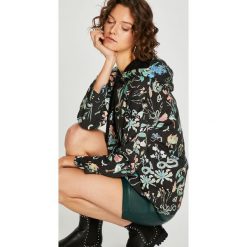 Medicine - Bluza Secret Garden. Czarne bluzy damskie z kieszeniami marki MEDICINE, s, z bawełny, z kapturem. W wyprzedaży za 49,90 zł.