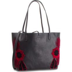 Torebka DESIGUAL - 18WAXP44 2000. Czarne torebki klasyczne damskie Desigual, ze skóry ekologicznej, duże. Za 399,90 zł.