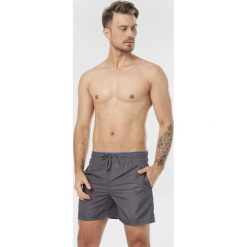 Szare Szorty Corderindas. Szare spodenki i szorty męskie Born2be, xl, bez wzorów. W wyprzedaży za 39,99 zł.