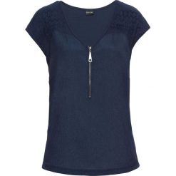 Shirt z koronkową wstawką bonprix ciemnoniebieski. Niebieskie bluzki damskie marki bonprix, do pracy, z koronki, biznesowe, z dekoltem w serek. Za 74,99 zł.