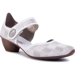 Półbuty RIEKER - 43767-80 Weiss. Białe półbuty damskie Rieker, bez wzorów, ze skóry ekologicznej, bez obcasa, na obcasie, bez zapięcia. Za 209,00 zł.