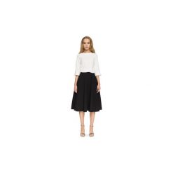 Spódnice krótkie Style S006 Rozkloszowana spódnica z kontrafałami. Czarne spódniczki damskie Style, s, bez wzorów, krótkie, mini, rozkloszowane. Za 85,00 zł.
