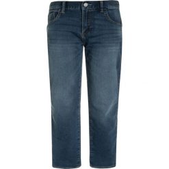 GAP Jeansy Straight Leg medium wash. Niebieskie spodnie chłopięce marki GAP. Za 129,00 zł.