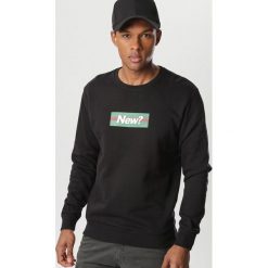 Czarna Bluza Savas. Czarne bluzy męskie Born2be, s, bez wzorów, bez kołnierzyka, bez rękawów, bez kaptura. W wyprzedaży za 54,99 zł.