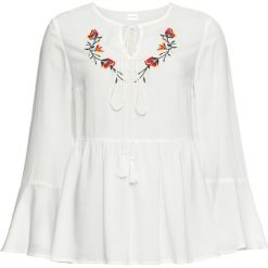 Tunika z haftem bonprix biel wełny. Białe tuniki damskie bonprix, z haftami, z wełny, bez kołnierzyka, bez rękawów. Za 59,99 zł.