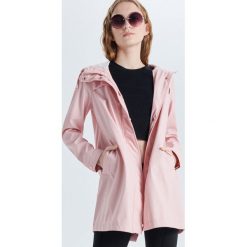 Parka z kapturem - Różowy. Różowe parki damskie Cropp, s, bez wzorów, z kapturem. Za 139,99 zł.