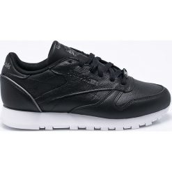 Reebok Classic - Buty Classic. Czarne buty sportowe damskie Reebok Classic, bez wzorów, ze skóry, sportowe, reebok classic. W wyprzedaży za 239,90 zł.