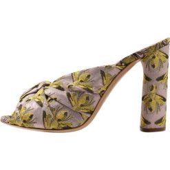 Chodaki damskie: Casadei BEEDRILL Klapki sole
