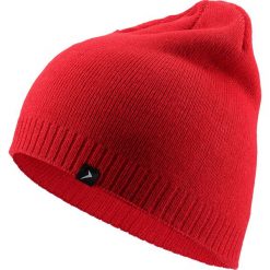 Czapka męska CAM600 - czerwony - Outhorn. Czerwone czapki męskie Outhorn, na zimę, bez wzorów. W wyprzedaży za 14,99 zł.
