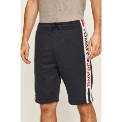 Tommy Jeans - Szorty. Niebieskie spodenki sportowe męskie Tommy Jeans, s, z nadrukiem, z bawełny, sportowe. Za 299,90 zł.