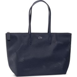 Torebka LACOSTE - L Shopping Bag NF3100CF Eclipse 141. Niebieskie torebki klasyczne damskie Lacoste, bez wzorów, ze skóry ekologicznej, klasyczne, bez dodatków. Za 449,00 zł.