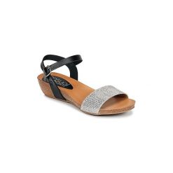 Sandały Casual Attitude IDERER. Szare sandały damskie Casual Attitude, bez wzorów, casualowe, bez obcasa, bez zapięcia. Za 175,20 zł.