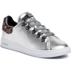 Sneakersy GUESS - Charlez FL8CHZ FAM12 SILVER. Szare półbuty damskie Guess, ze skóry ekologicznej. W wyprzedaży za 319,00 zł.