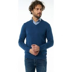 Jimmy Sanders sweter męski 19W L ciemnoniebieski. Niebieskie swetry męskie Jimmy Sanders, m, bez wzorów, bez kołnierzyka, bez kaptura. Za 179,00 zł.